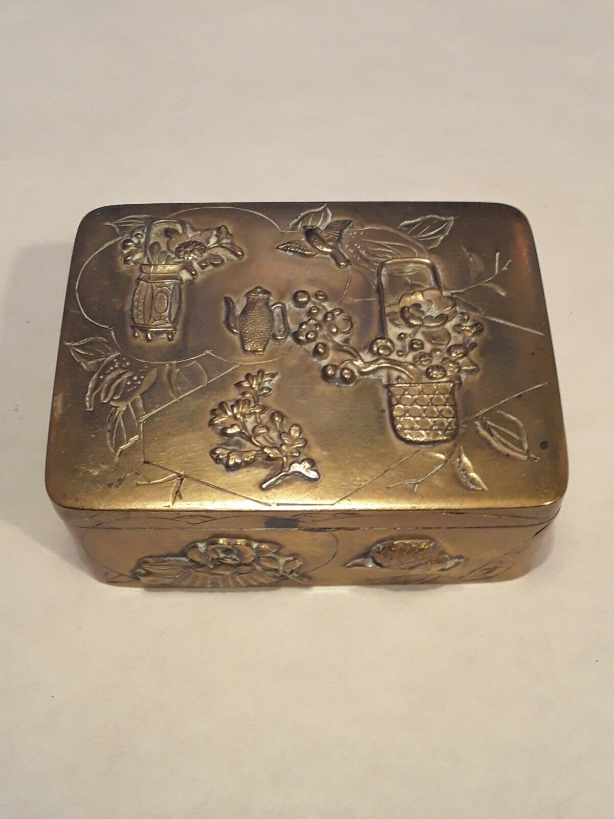 Antique Japanese Shakudo Snuff Box